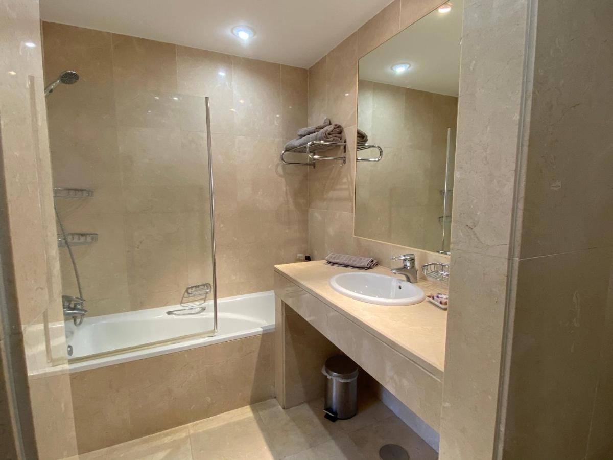 Apartamento Con Piscina ,Playa Con Vistas Panoramicas En La Marina De Sotogrande 산 로케 외부 사진