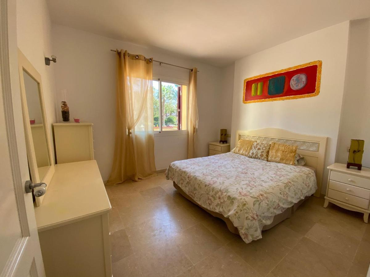Apartamento Con Piscina ,Playa Con Vistas Panoramicas En La Marina De Sotogrande 산 로케 외부 사진
