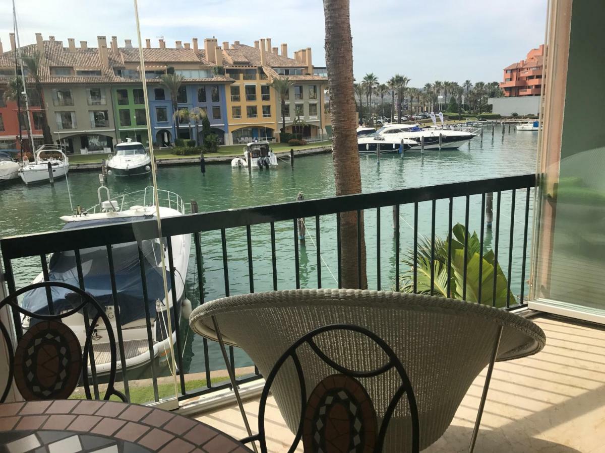 Apartamento Con Piscina ,Playa Con Vistas Panoramicas En La Marina De Sotogrande 산 로케 외부 사진